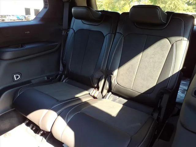 new 2025 Jeep Grand Cherokee L car, priced at $42,375