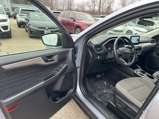 used 2022 Ford Escape car, priced at $16,995