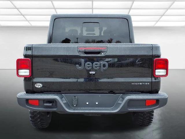 new 2025 Jeep Gladiator car, priced at $46,920