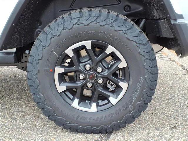 new 2026 Jeep Wrangler car, priced at $59,240