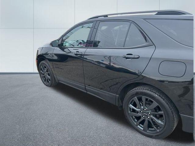 used 2024 Chevrolet Equinox car, priced at $23,399