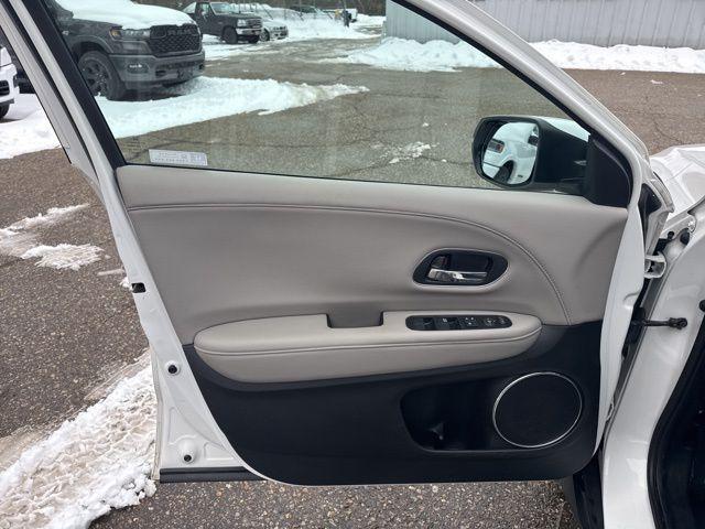 used 2022 Honda HR-V car, priced at $19,999