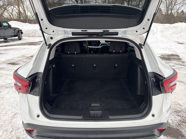 used 2024 Chevrolet Trax car, priced at $18,999