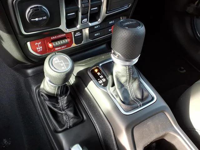 new 2026 Jeep Gladiator car, priced at $59,780