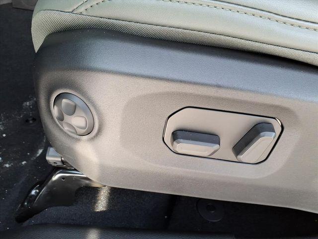 new 2026 Jeep Gladiator car, priced at $59,780