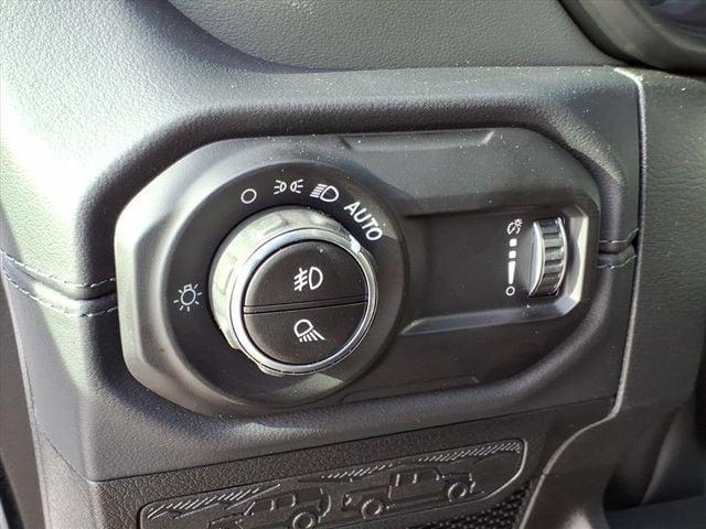 new 2026 Jeep Gladiator car, priced at $59,780