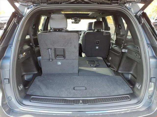 new 2025 Jeep Grand Cherokee L car, priced at $53,260