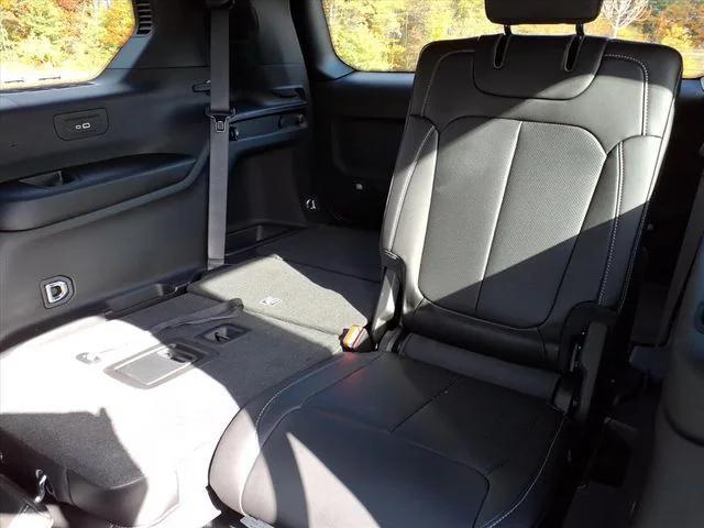 new 2025 Jeep Grand Cherokee L car, priced at $53,260