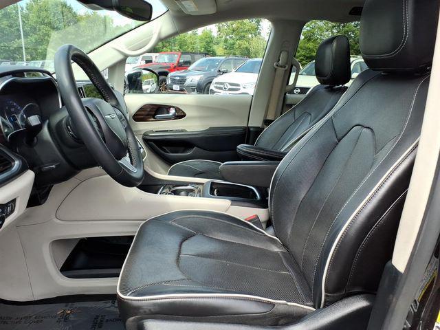 used 2023 Chrysler Pacifica car, priced at $24,474