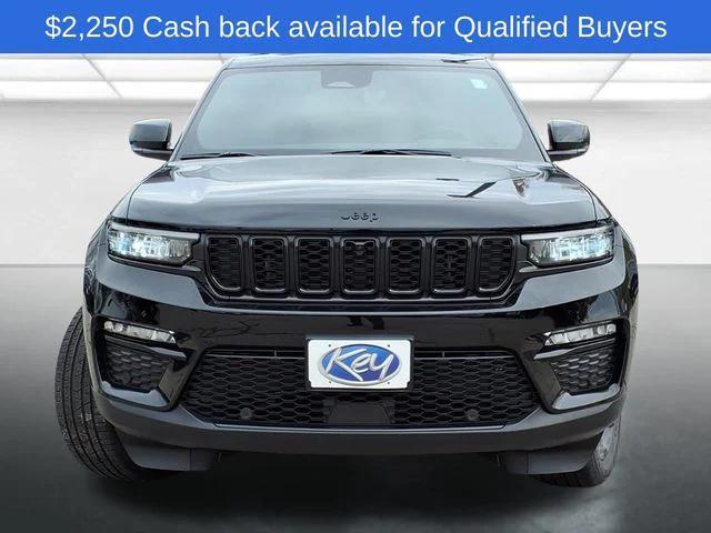 new 2025 Jeep Grand Cherokee car, priced at $48,410