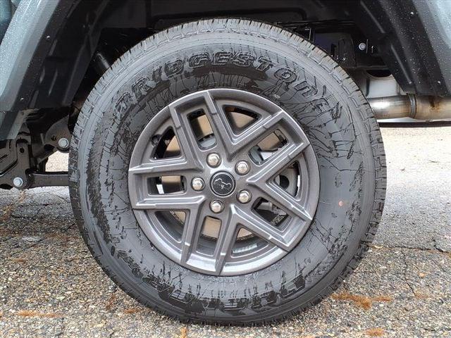 new 2025 Jeep Gladiator car, priced at $48,565