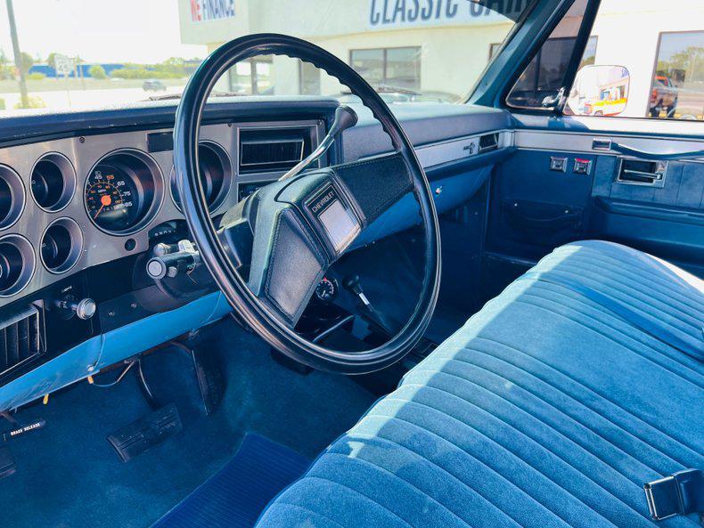 used 1986 Chevrolet Suburban car, priced at $34,900