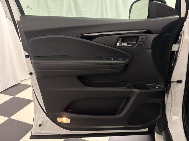 new 2025 Honda Ridgeline car, priced at $48,200