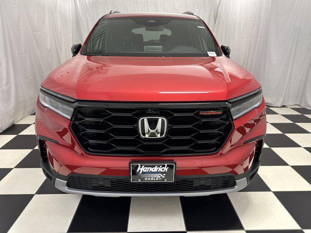 new 2025 Honda Pilot car, priced at $48,375