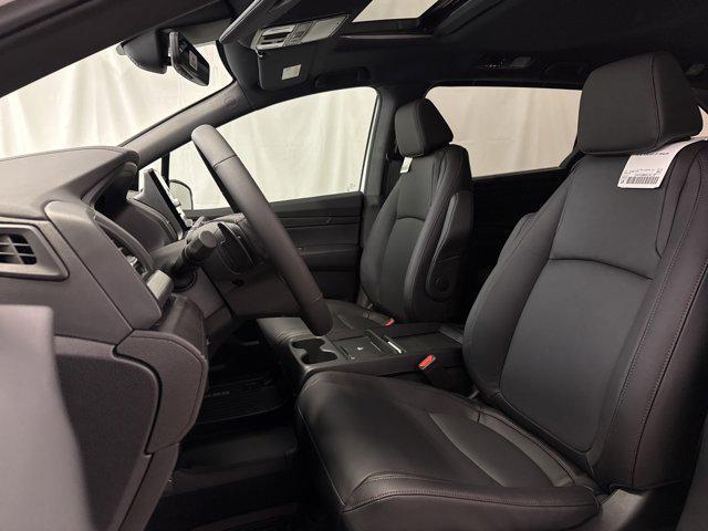 new 2026 Honda Odyssey car, priced at $43,211