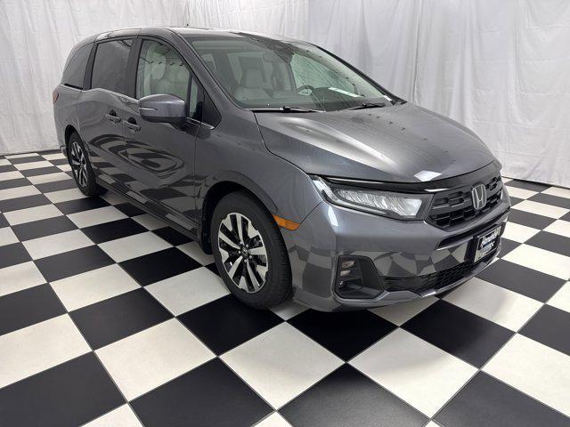 new 2026 Honda Odyssey car, priced at $44,155