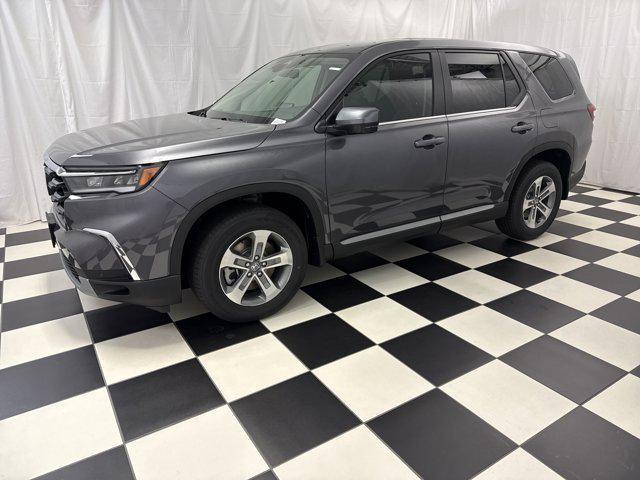new 2025 Honda Pilot car, priced at $44,384
