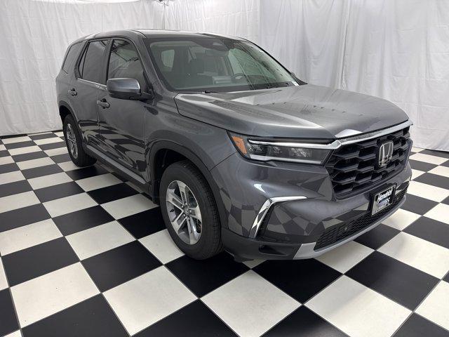 new 2025 Honda Pilot car, priced at $44,384