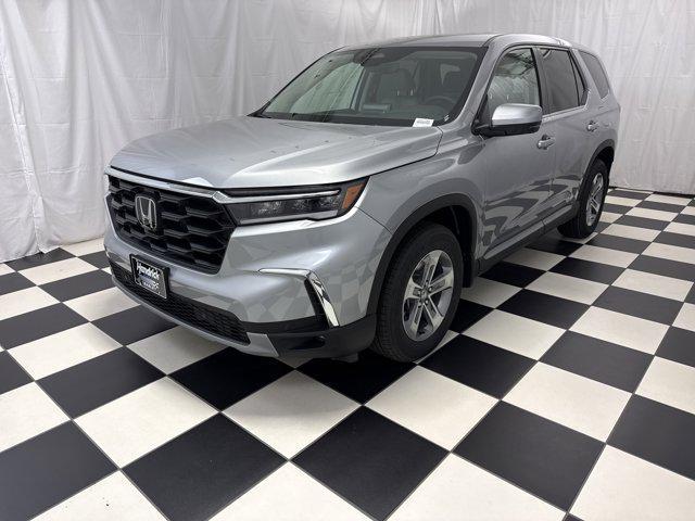 new 2025 Honda Pilot car, priced at $44,383