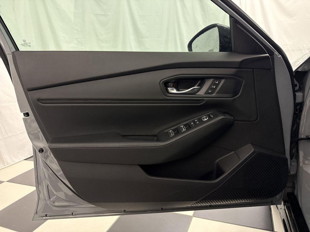 used 2025 Honda Accord Hybrid car, priced at $33,432