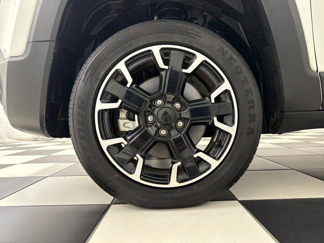 used 2023 Jeep Renegade car, priced at $21,049