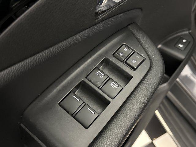 used 2021 Honda Pilot car, priced at $27,669