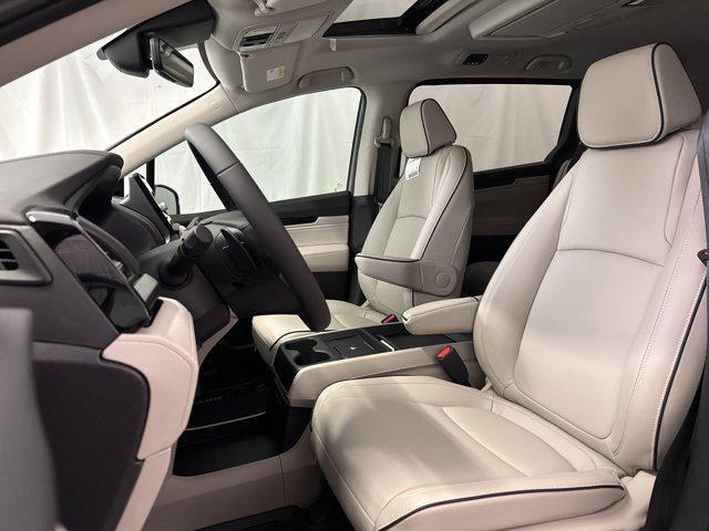 new 2026 Honda Odyssey car, priced at $45,448
