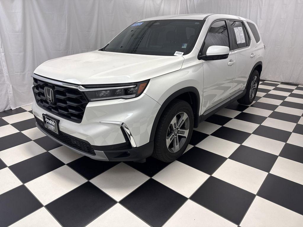 used 2025 Honda Pilot car, priced at $42,531