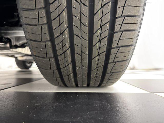 new 2025 Honda Pilot car, priced at $42,841