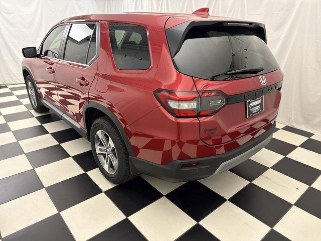 new 2025 Honda Pilot car, priced at $42,841