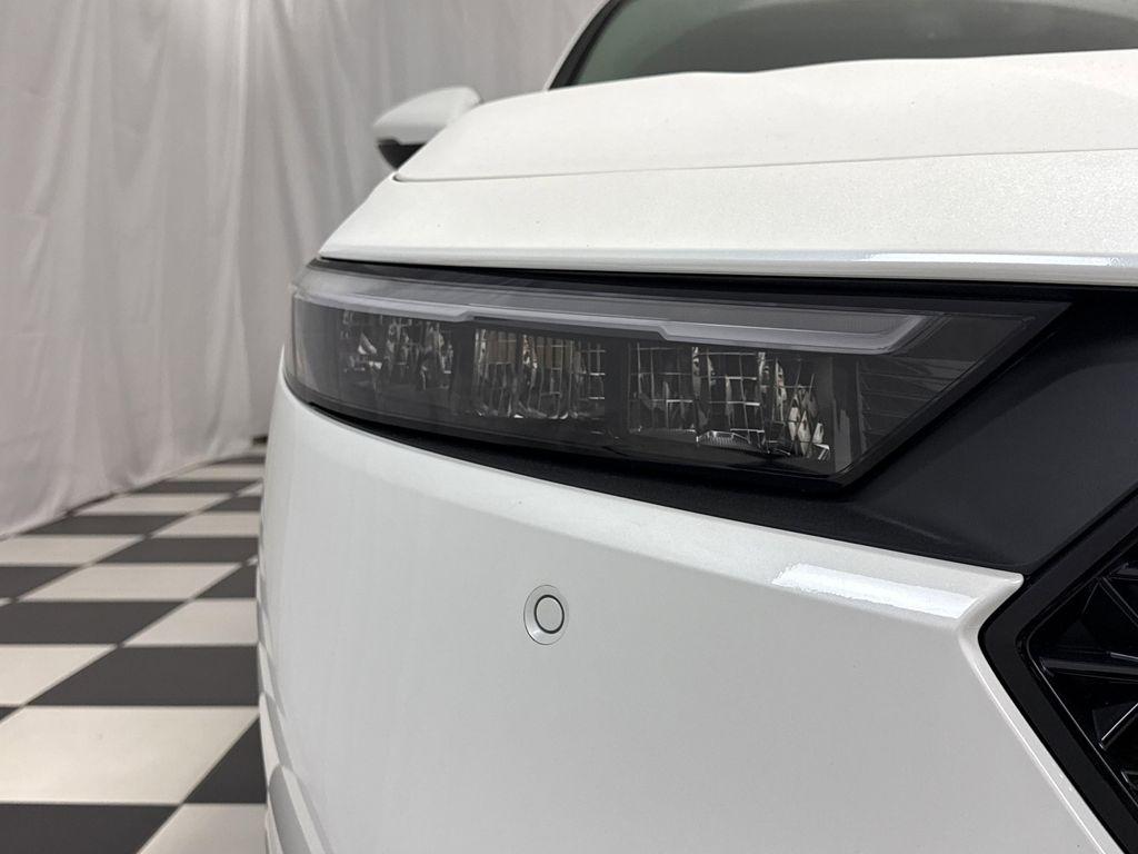 new 2026 Honda Accord Hybrid car, priced at $37,432