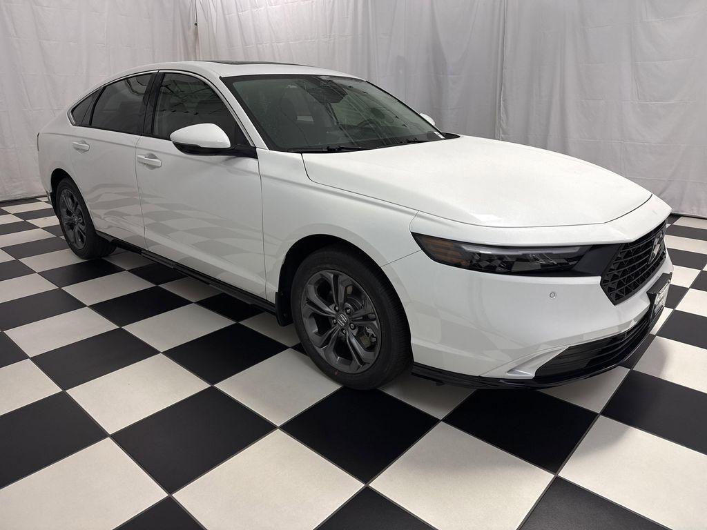 new 2026 Honda Accord Hybrid car, priced at $37,432