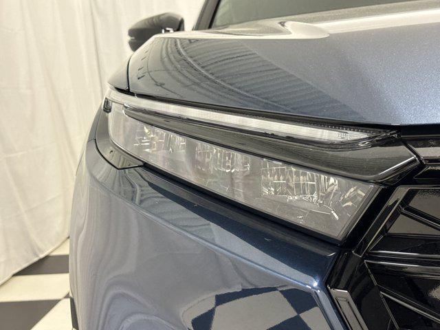 new 2026 Honda CR-V Hybrid car, priced at $40,774