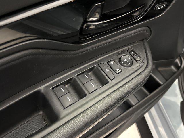 used 2023 Honda Odyssey car, priced at $39,123