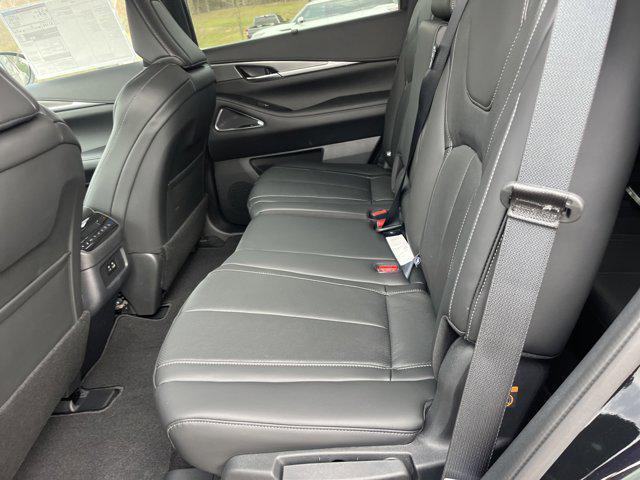 used 2025 INFINITI QX60 car, priced at $47,999