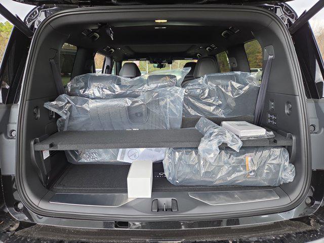 new 2026 INFINITI QX80 car, priced at $102,977