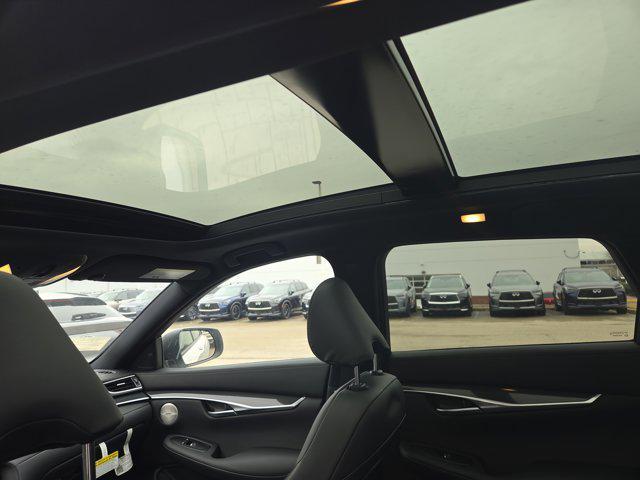 new 2025 INFINITI QX50 car, priced at $47,670