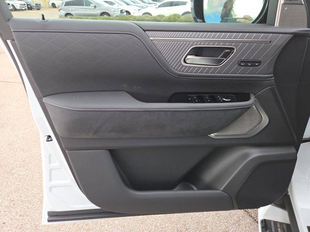 new 2026 INFINITI QX80 car, priced at $103,448