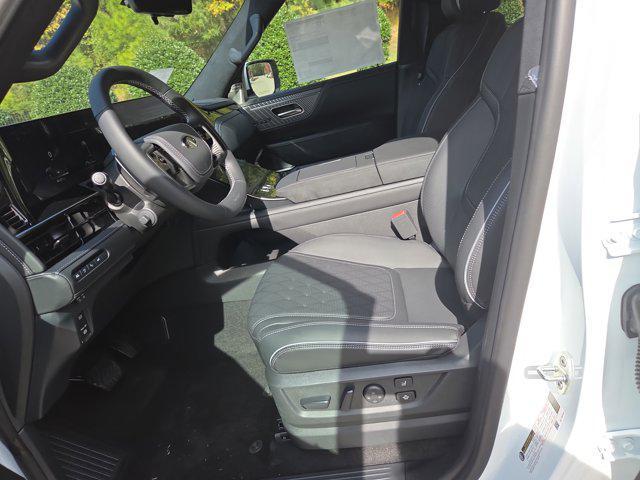 new 2026 INFINITI QX80 car, priced at $109,920