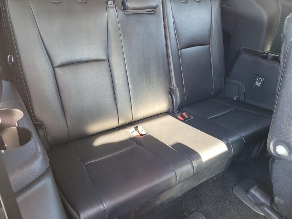 used 2023 Toyota Highlander car, priced at $35,932