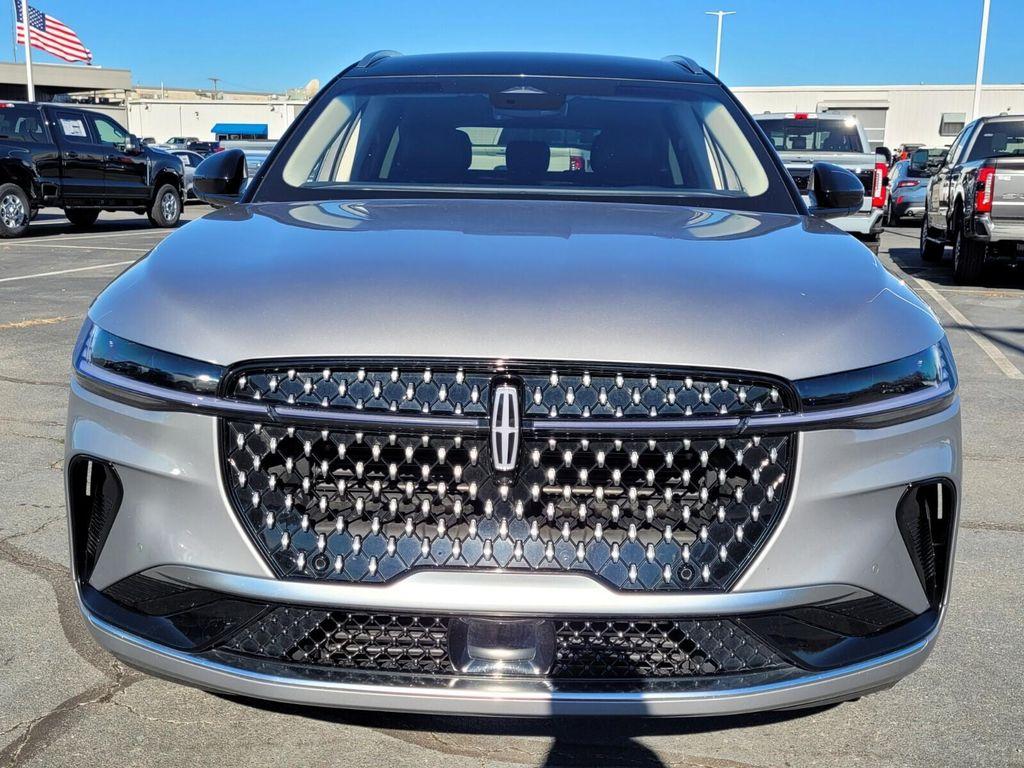 used 2024 Lincoln Nautilus car, priced at $46,442