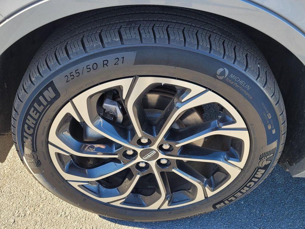 used 2024 Lincoln Nautilus car, priced at $46,442