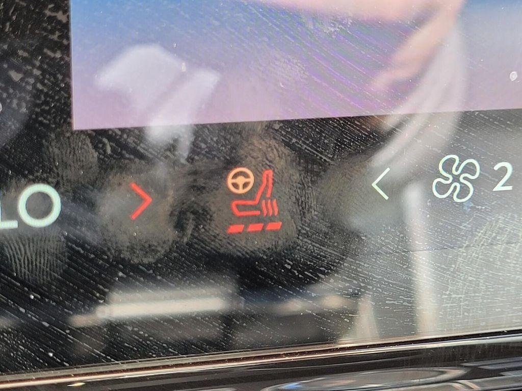 used 2024 Lincoln Nautilus car, priced at $46,442