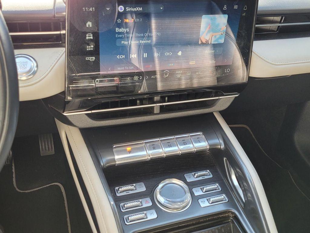 used 2024 Lincoln Nautilus car, priced at $46,442