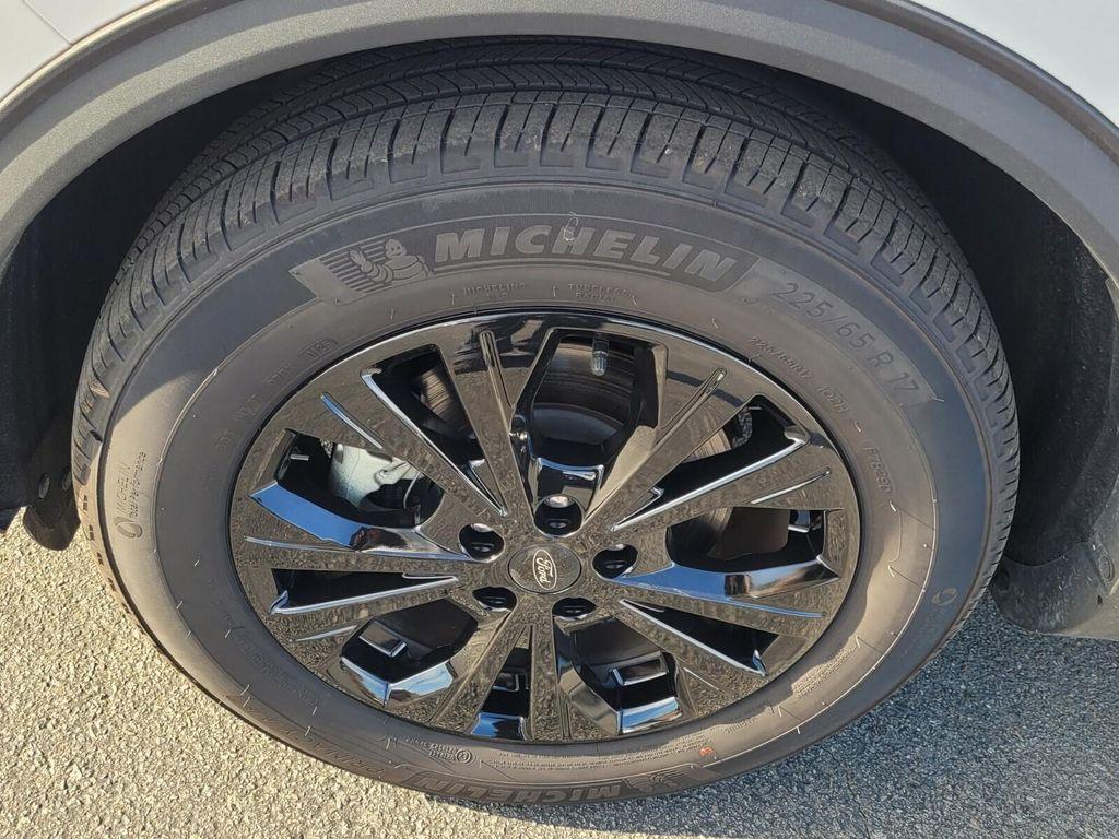 used 2025 Ford Escape car, priced at $21,726