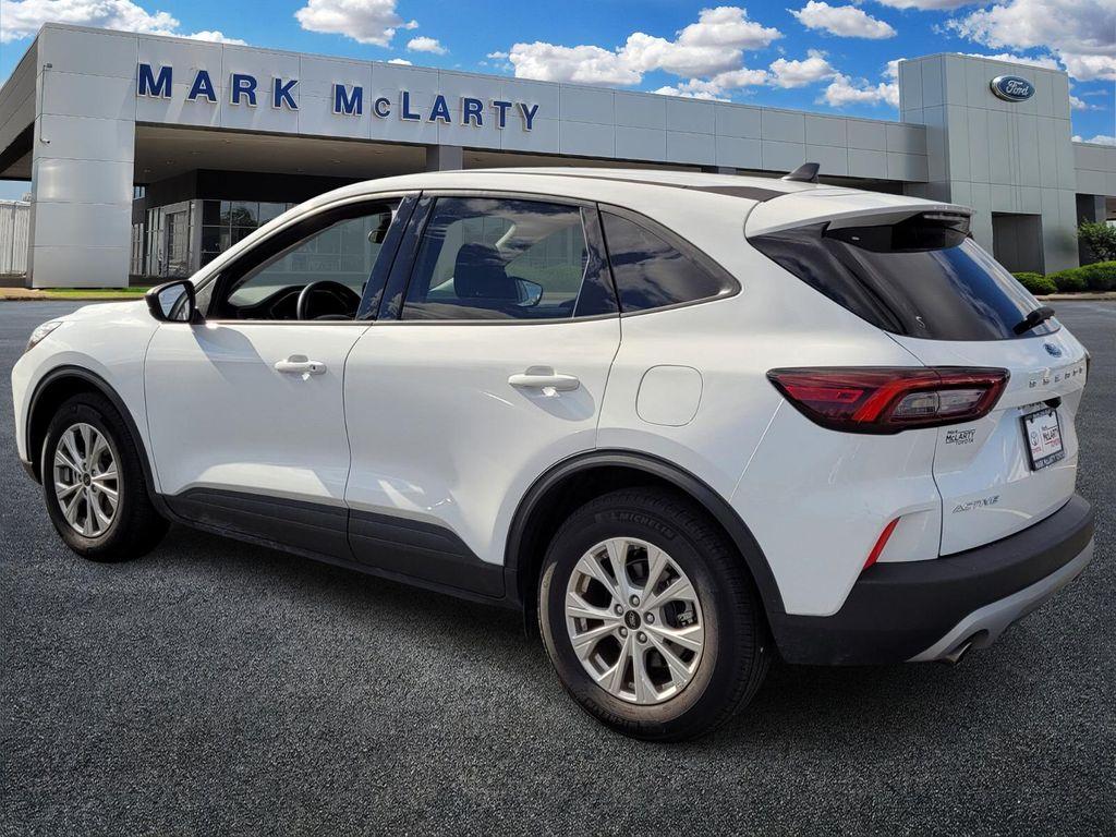 used 2025 Ford Escape car, priced at $22,083