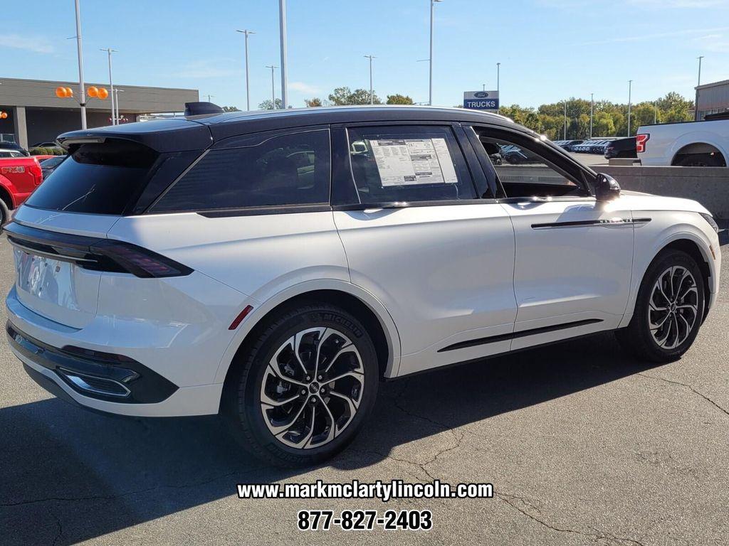 new 2026 Lincoln Nautilus car, priced at $58,808