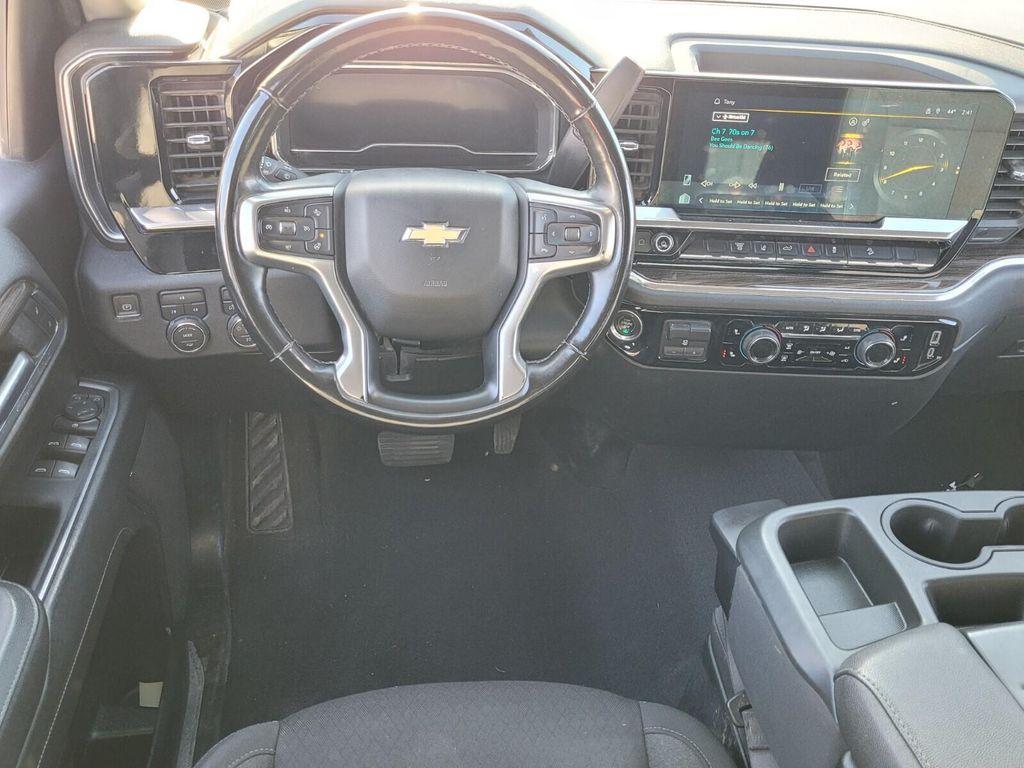 used 2024 Chevrolet Silverado 2500 car, priced at $43,500