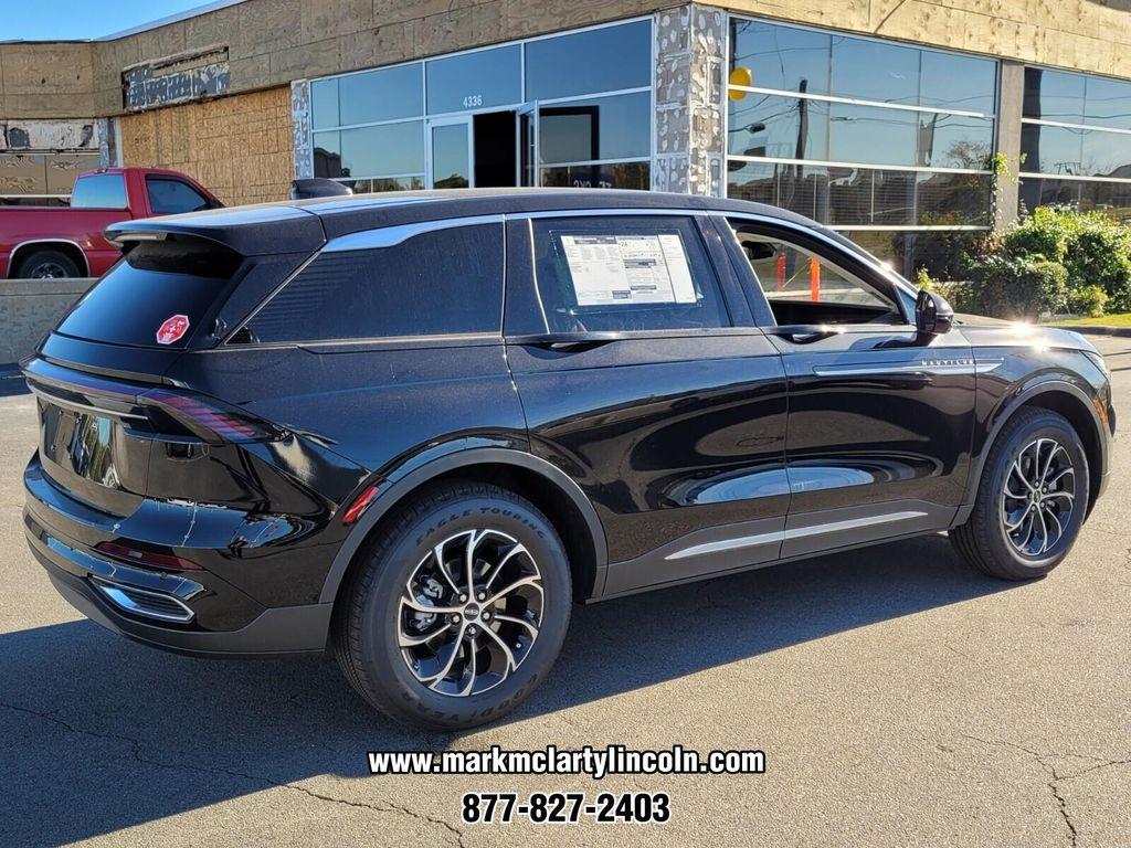 new 2026 Lincoln Nautilus car, priced at $50,086