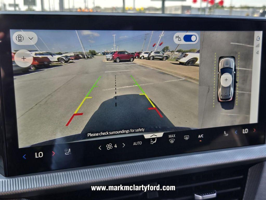 new 2025 Ford Explorer car, priced at $43,838